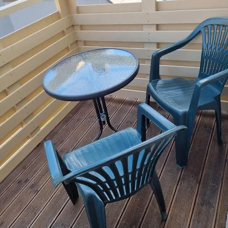 Livingpalanga Meta Su Balkonu