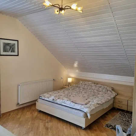 Livingpalanga Meta Su Balkonu *